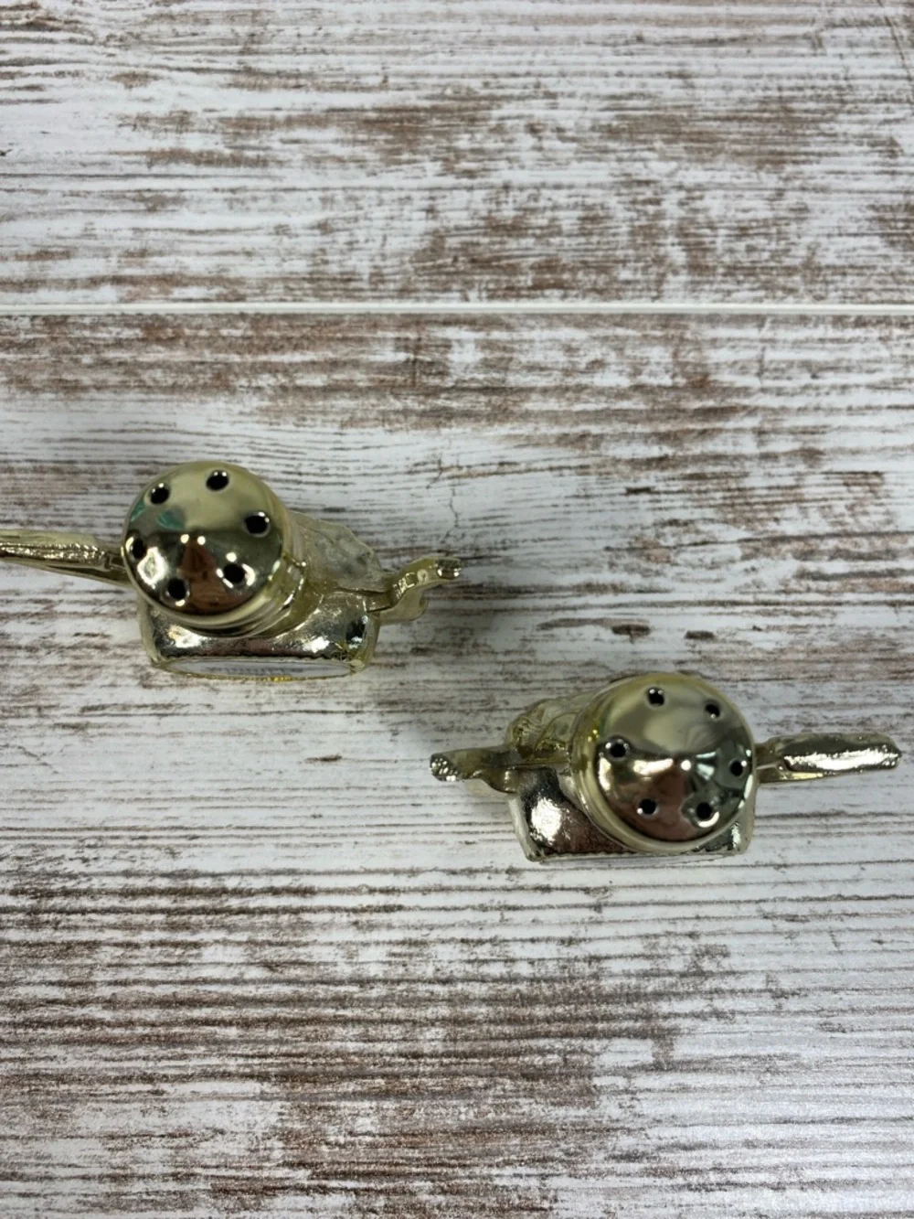 Vintage Gold Teapot Salt and Pepper Shakers Winnipeg Canada Souvenir Set